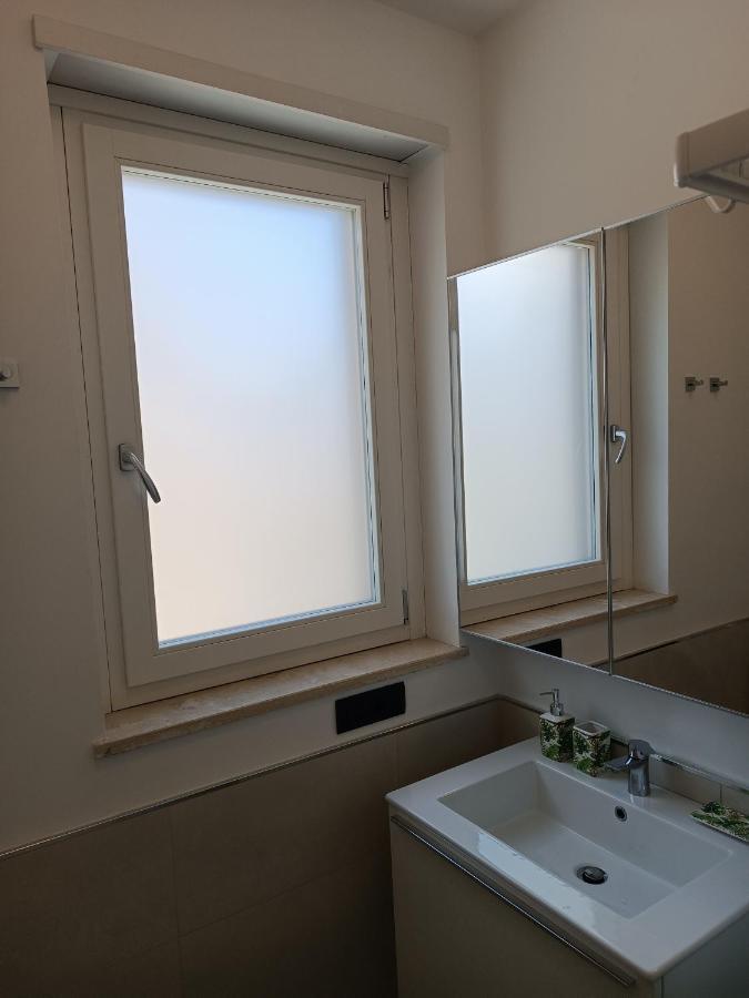 Appartamento Per 4, Metro B Monti Tiburtini, Ac, Wi-Fi Roma Exterior foto