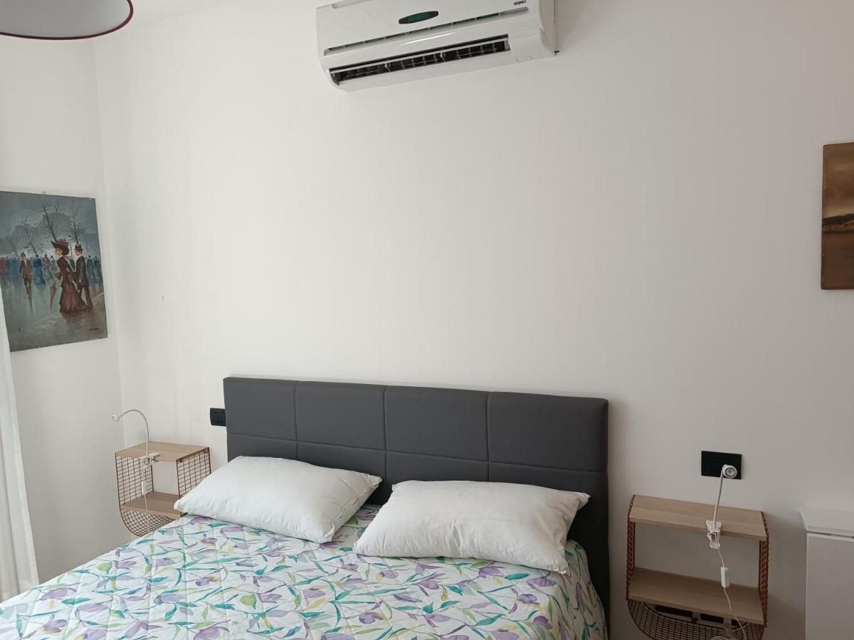 Appartamento Per 4, Metro B Monti Tiburtini, Ac, Wi-Fi Roma Exterior foto