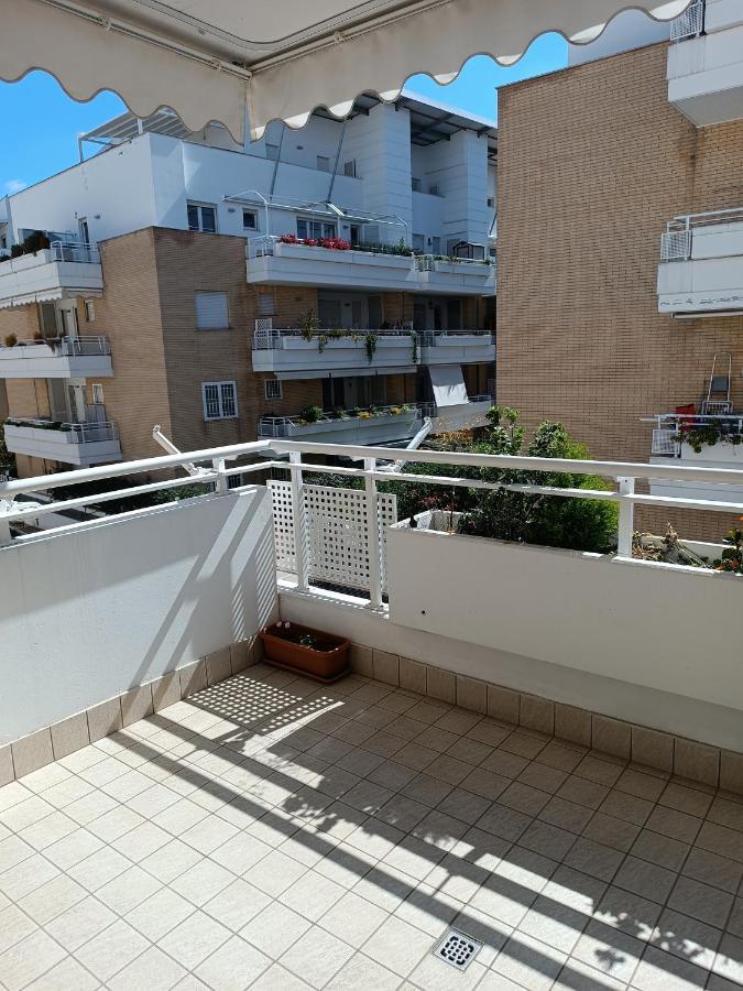 Appartamento Per 4, Metro B Monti Tiburtini, Ac, Wi-Fi Roma Exterior foto